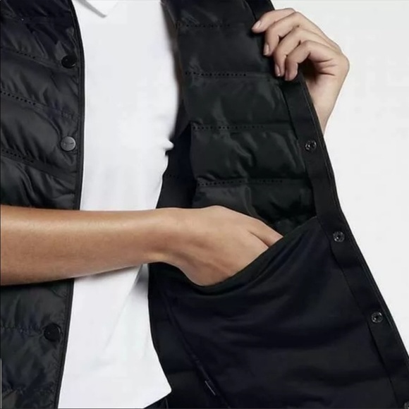 Nike aeroloft short half sleeve golf jacket - Picture 5 of 7